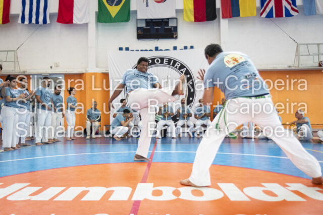 25 11 Capoeira Humboldt_Silmara Luz-881